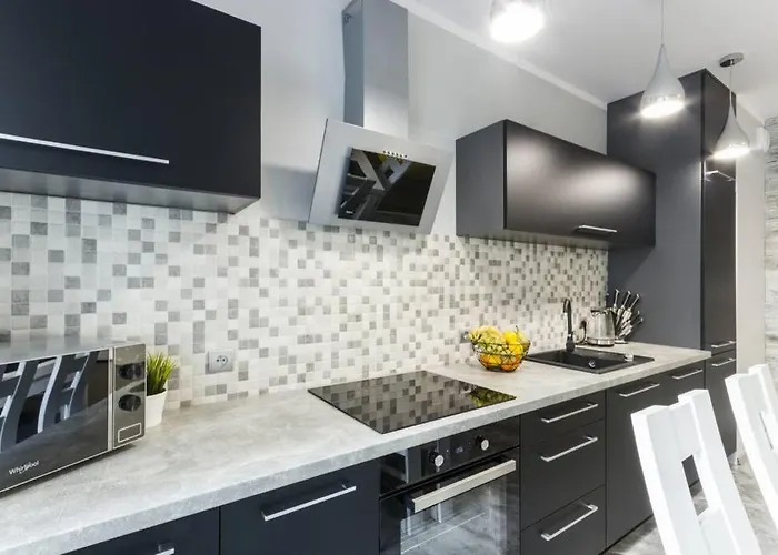 New Old Town - 54m2 - 6 Beds - New Bulding - Lift Appartement Wrocław