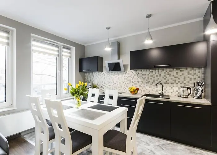 New Old Town - 54m2 - 6 Beds - New Bulding - Lift